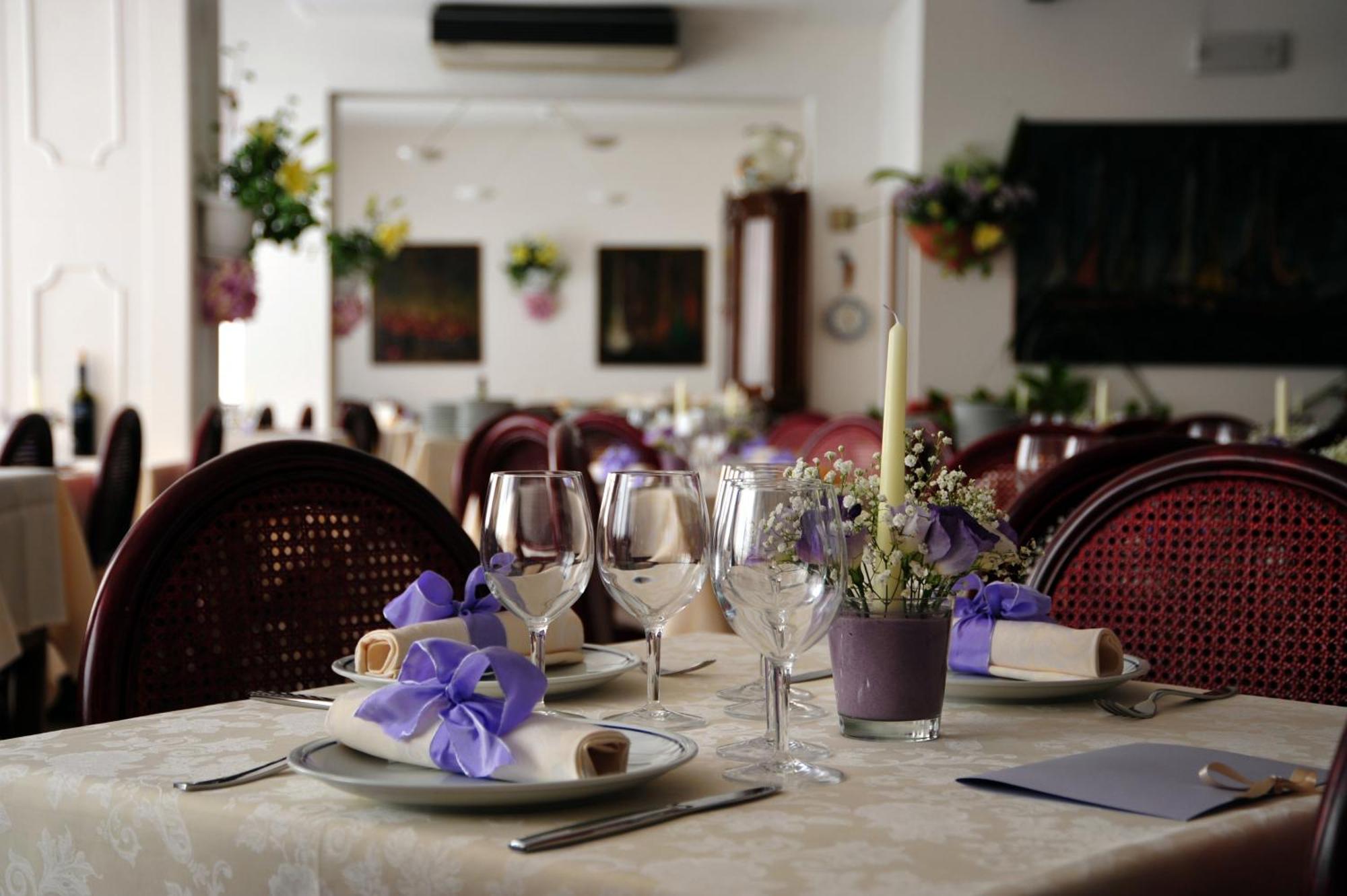 Hotel Beny Lido di Jesolo Buitenkant foto