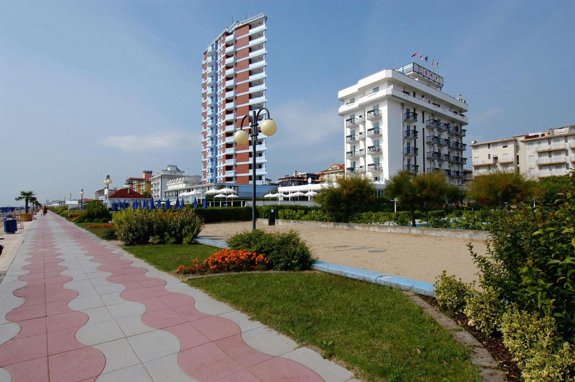 Hotel Beny Lido di Jesolo Buitenkant foto